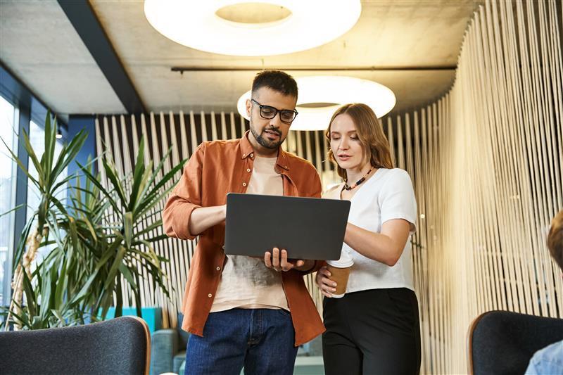 Ciclo de feedback: qué es, para qué sirve y cómo aplicarlo en el entorno laboral 